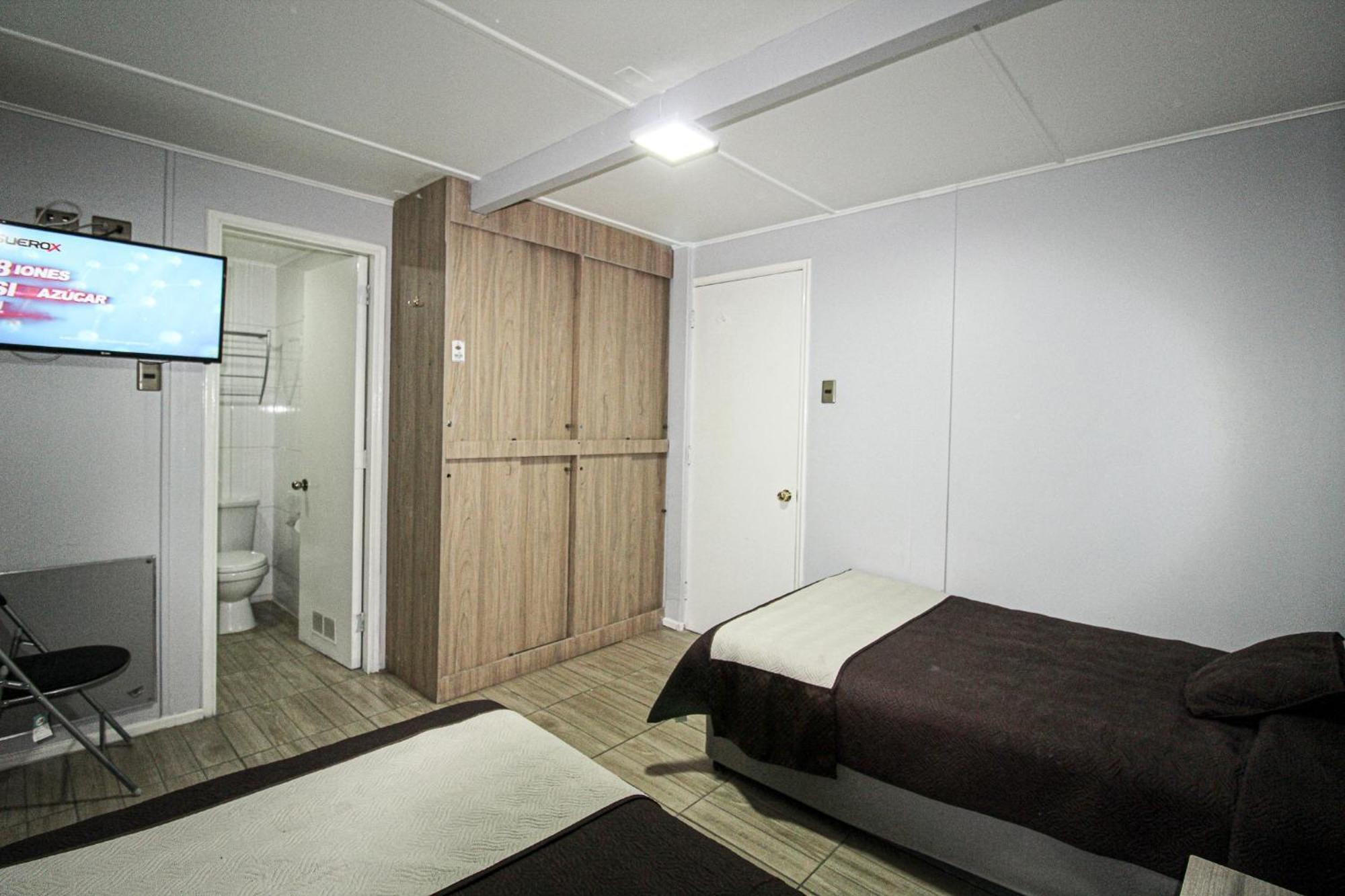 Juku Hostal Calama Kültér fotó